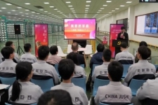 奏響青春之歌，感受奮斗力量！“青春思享嘉”黨的二十大精神宣講走進“未來工廠”